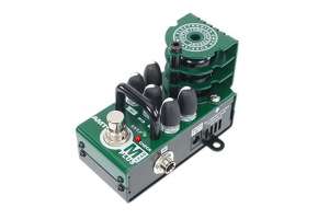 Изображение AMT Electronics Bricks M-Lead PLUS - ламповый гитарный предусилитель