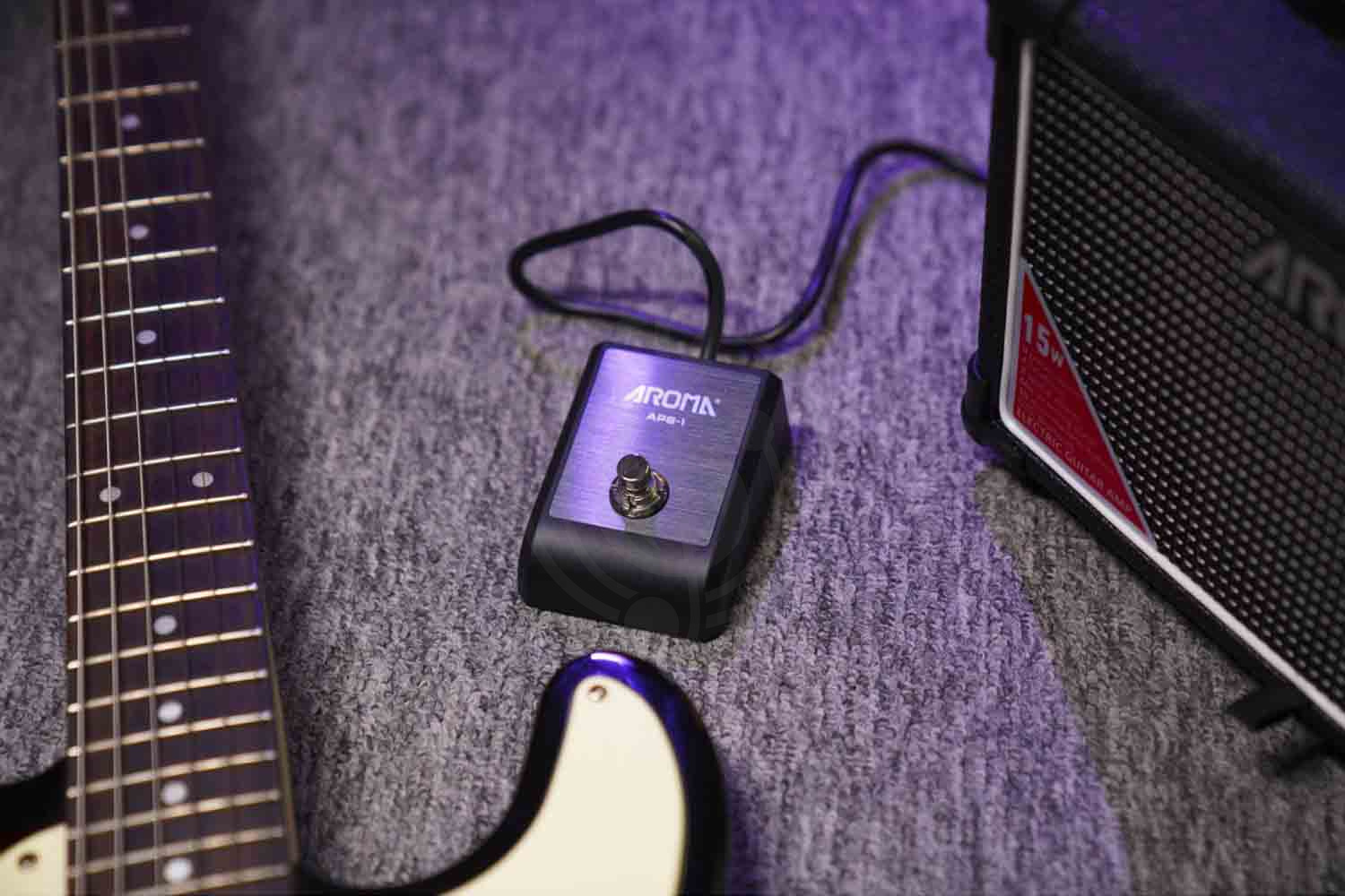 Комбоусилитель для электрогитары AROMA TM-15S - Комбоусилитель для электрогитары - фото 2