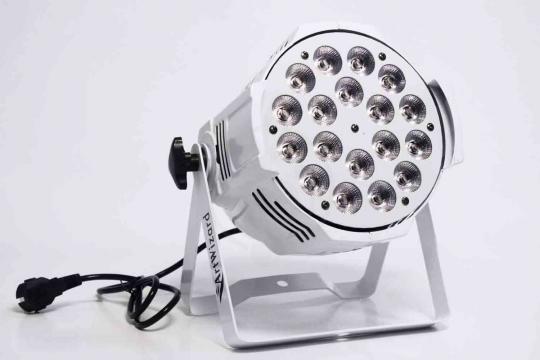 Заливной светильник (LED wash) ART WIZARD WPLA1815RGBWA+UV Светодиодный прожектор 18*15W 6 в1 RGBWA+UV - фото 7