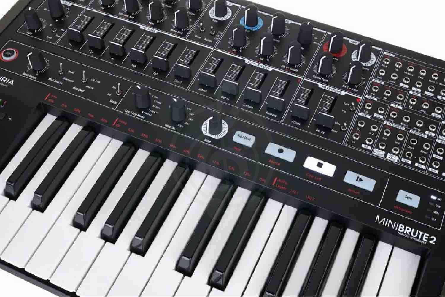 Аналоговый синтезатор Arturia MiniBrute 2 Noir - Аналоговый cинтезаторы - фото 10