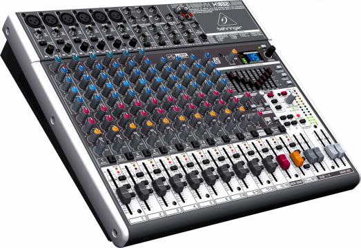 Аналоговый микшер Behringer Xenyx X1832USB аналоговый микшер - фото 3