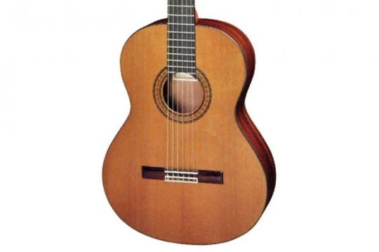 Классическая гитара 1/2 CUENCA R-10 REQUINTO 1/2 Гитара классическая - фото 2