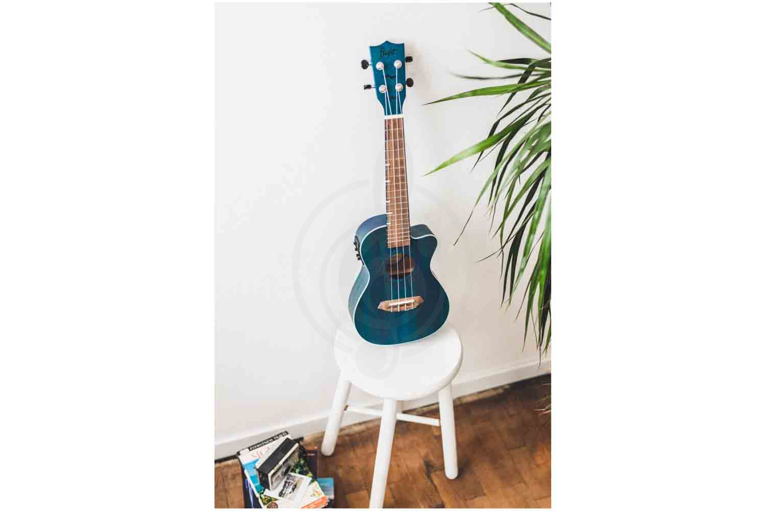 Укулеле концерт FLIGHT DUC380 CEQ TOPAZ - Укулеле со звукоснимателем - фото 2