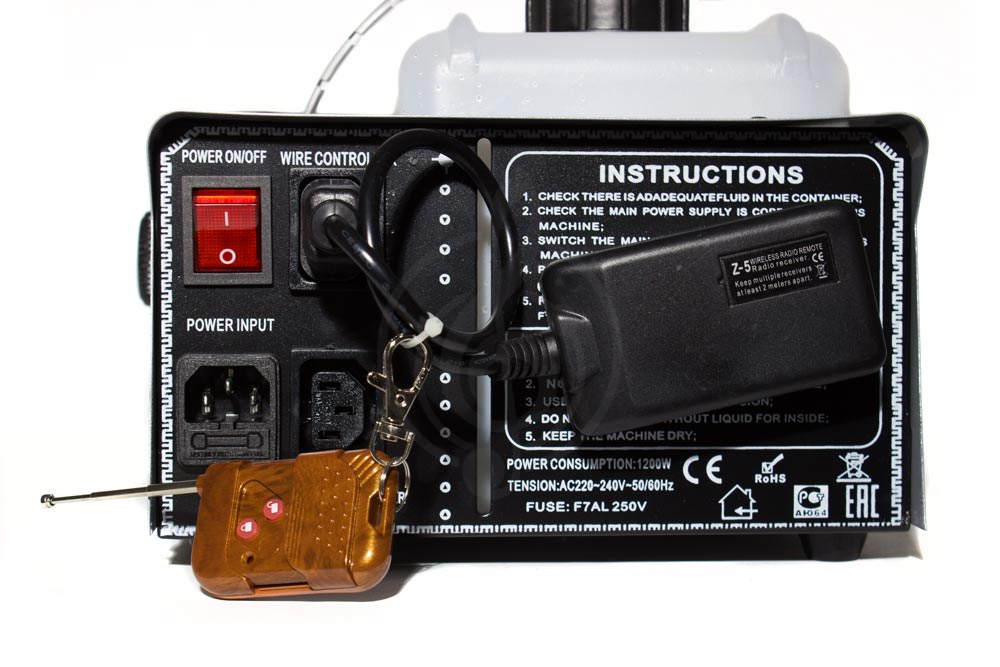 Ггенератор дыма Involight FM1200 Генератор дыма 1200 Вт - фото 7