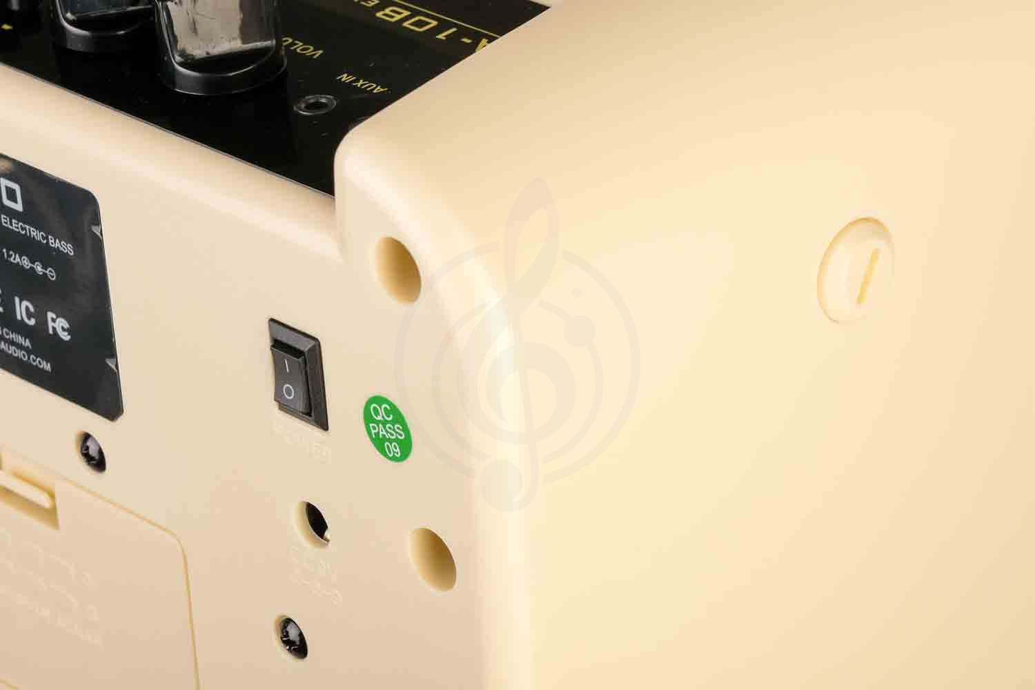 Комбоусилитель для бас-гитары Joyo MA-10B - Портативный комбоусилитель для бас-гитары, 10Вт - фото 3