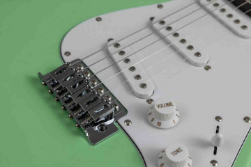 Электрогитара Stratocaster VESTON ST-SSS SFG - Электрогитара - фото 9